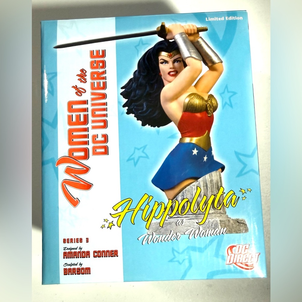 Hippolyta as Wonder Woman Statue - Women of the DC Universe